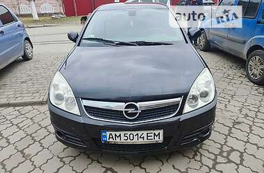 Седан Opel Vectra 2006 в Рокитном