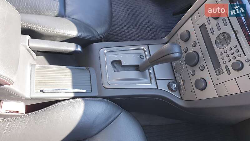 Седан Opel Vectra 2004 в Києві