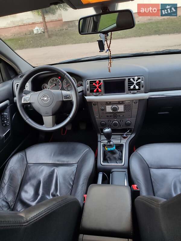 Универсал Opel Vectra 2008 в Калуше
