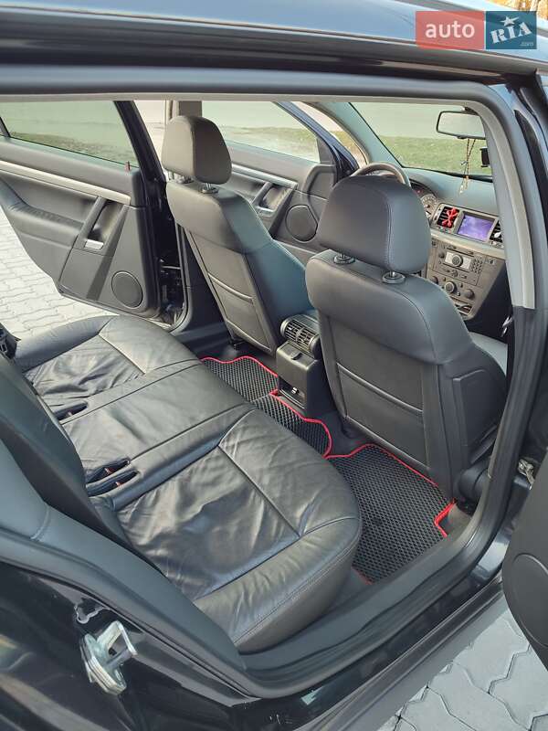 Универсал Opel Vectra 2008 в Калуше