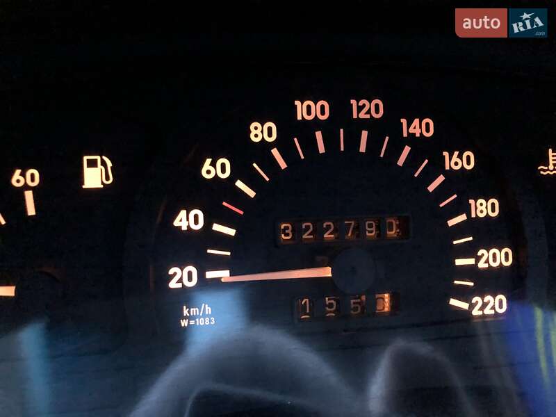 Седан Opel Vectra 1993 в Львові