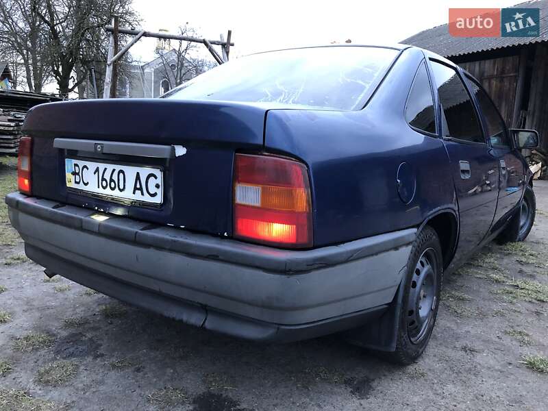 Седан Opel Vectra 1993 в Львові
