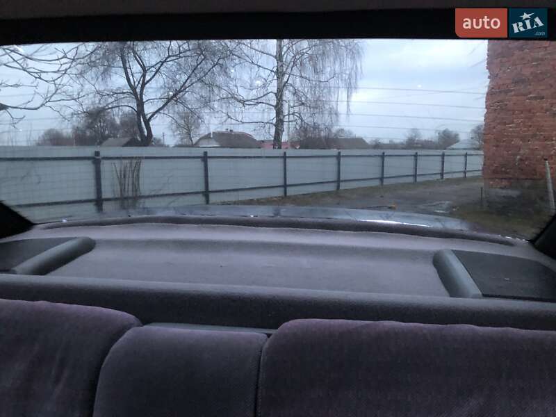 Седан Opel Vectra 1993 в Львові