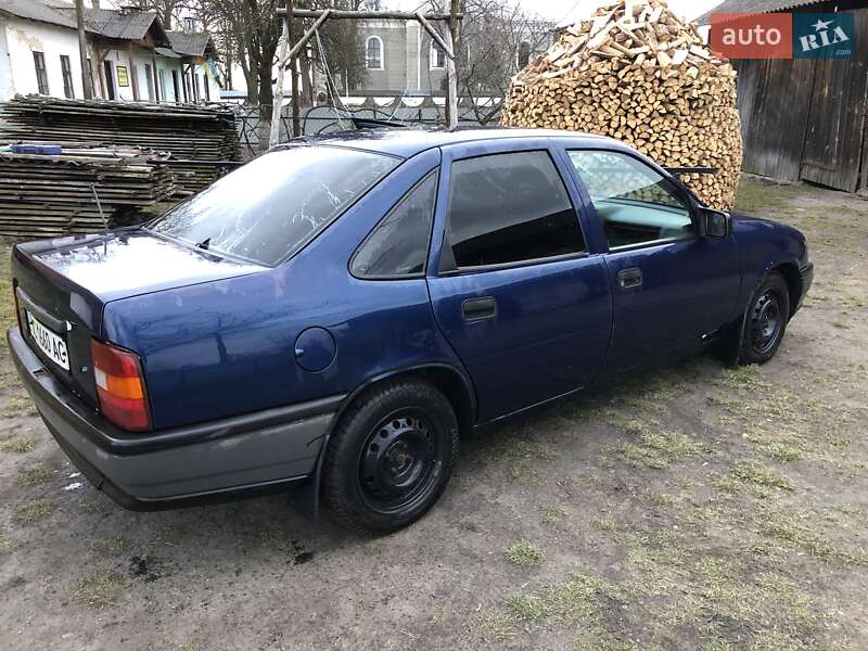Седан Opel Vectra 1993 в Львові