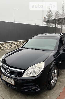 Универсал Opel Vectra 2007 в Волочиске