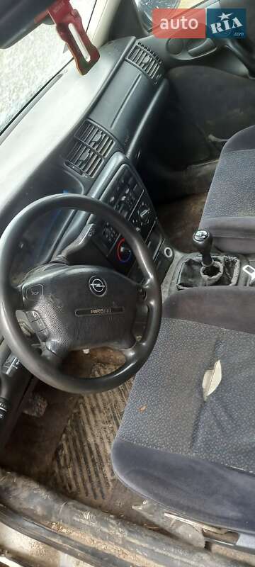 Универсал Opel Vectra 1999 в Камне-Каширском фото 4 Универсал Opel Vectra 1999 в Камне-Каширском