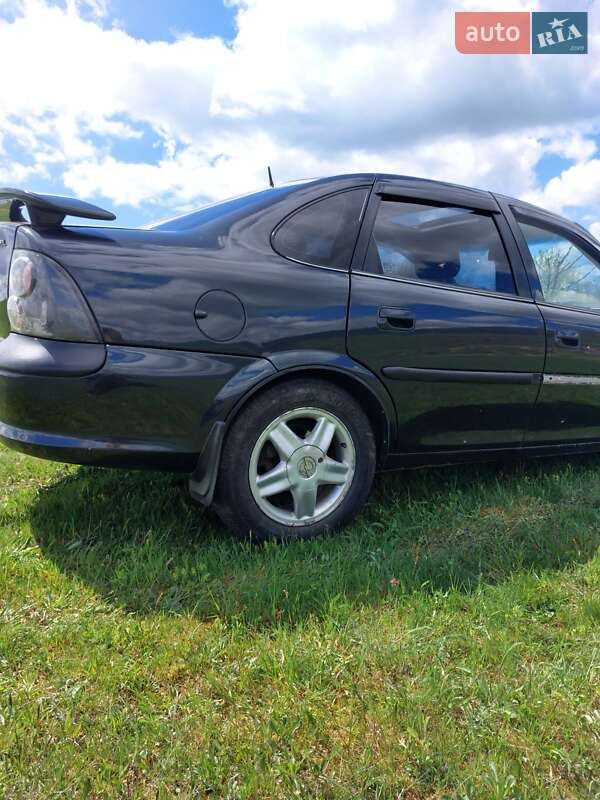 Седан Opel Vectra 1997 в Ужгороде