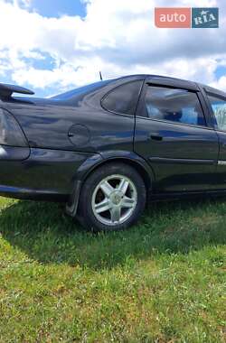 Седан Opel Vectra 1997 в Ужгороде