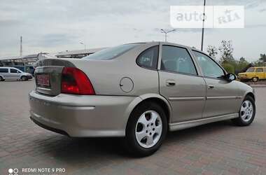 Седан Opel Vectra 1999 в Сарнах