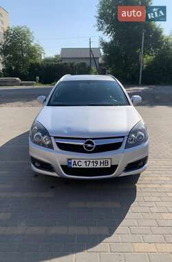 Универсал Opel Vectra 2006 в Нововолынске