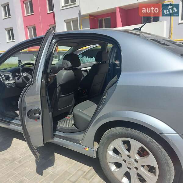 Седан Opel Vectra 2008 в Львове фото 2 Седан Opel Vectra 2008 в Львове