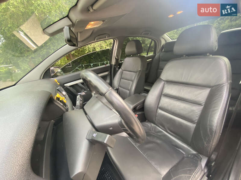 Седан Opel Vectra 2008 в Дніпрі