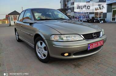 Седан Opel Vectra 1999 в Сарнах