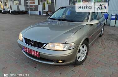 Седан Opel Vectra 1999 в Сарнах