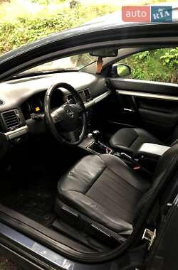 Универсал Opel Vectra 2007 в 