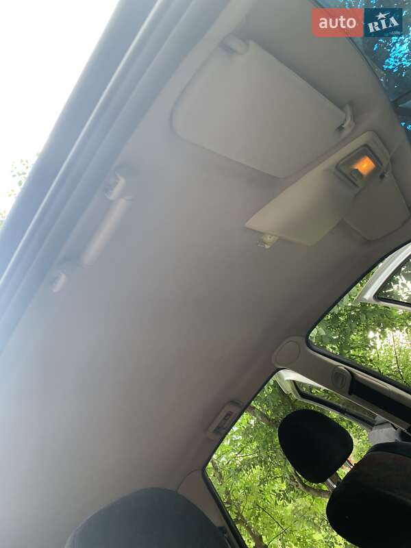 Седан Opel Vectra 2000 в Львове