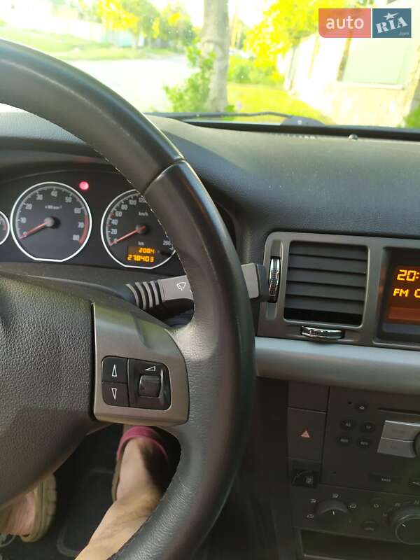 Универсал Opel Vectra 2006 в Хмельнике