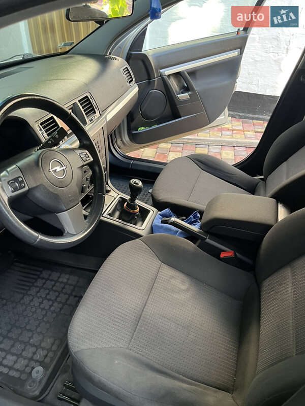 Универсал Opel Vectra 2006 в Звенигородке фото 50 Универсал Opel Vectra 2006 в Звенигородке