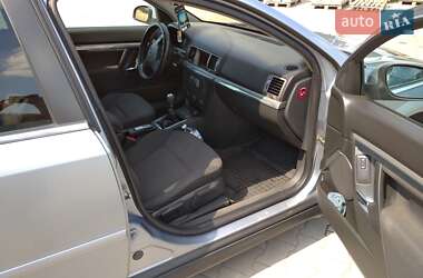 Универсал Opel Vectra 2006 в Близнюках