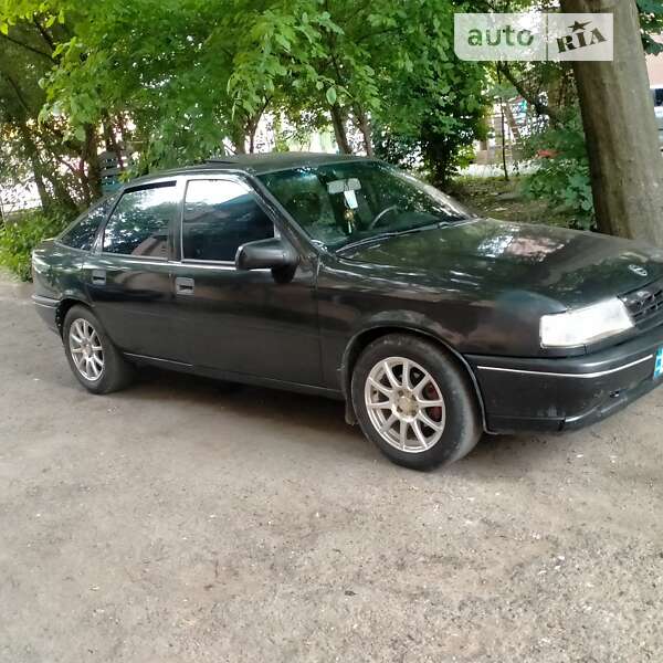 Седан Opel Vectra 1992 в Коломиї