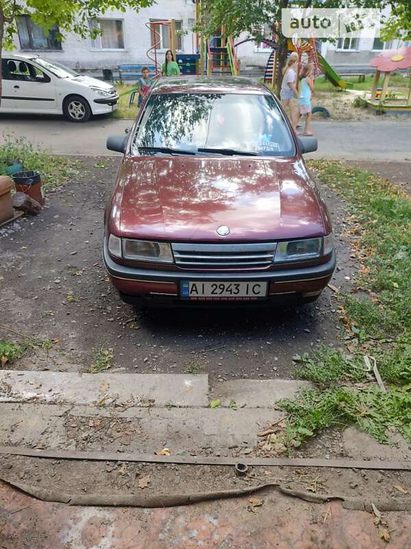 Седан Opel Vectra 1989 в Обухове