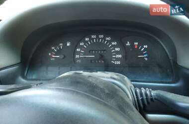Седан Opel Vectra 1988 в Луцьку