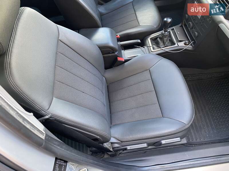 Універсал Opel Vectra 2008 в Києві