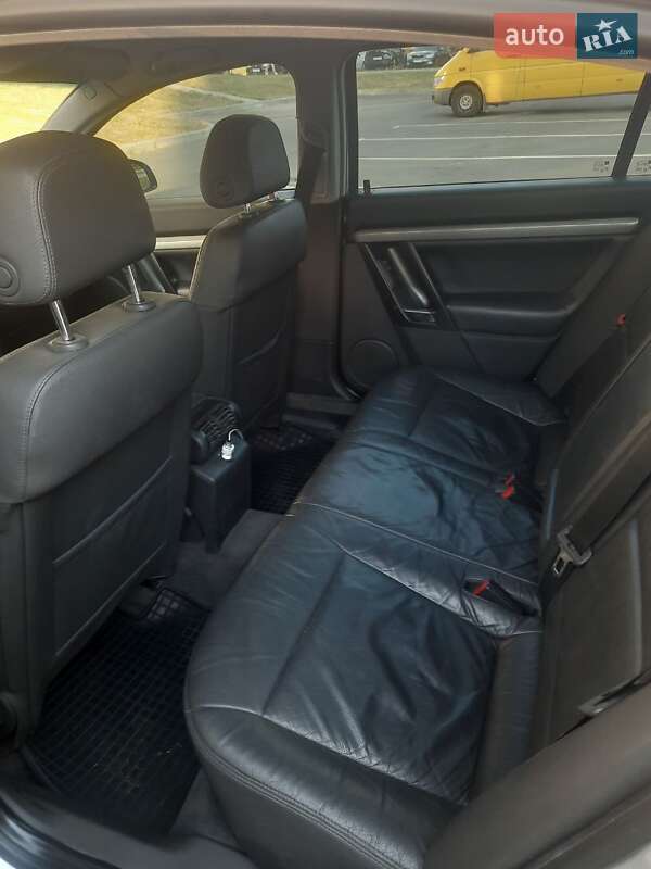 Седан Opel Vectra 2008 в Виннице