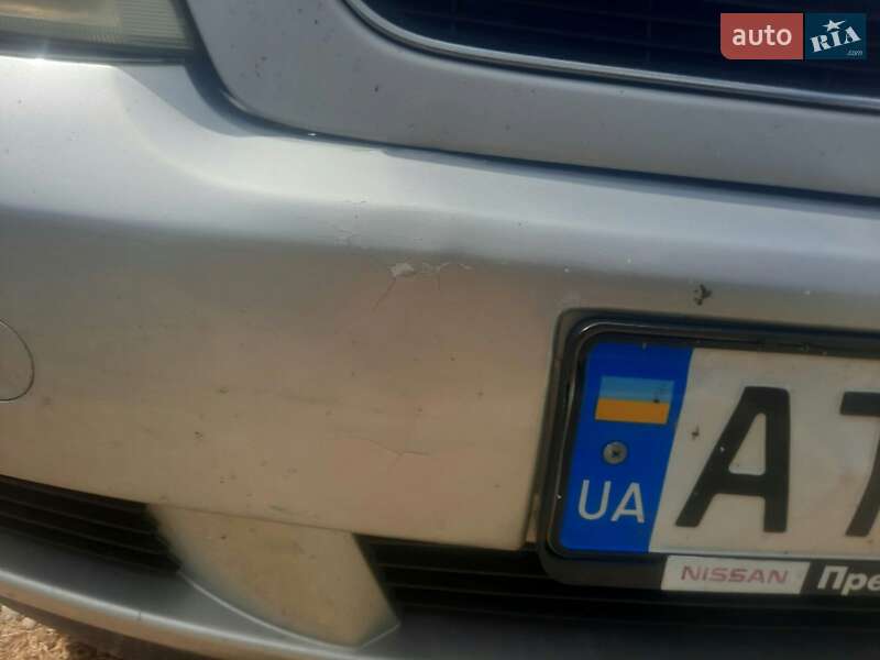 Седан Opel Vectra 2004 в Долині