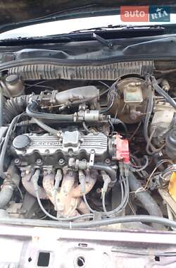 Седан Opel Vectra 1993 в Тростянці