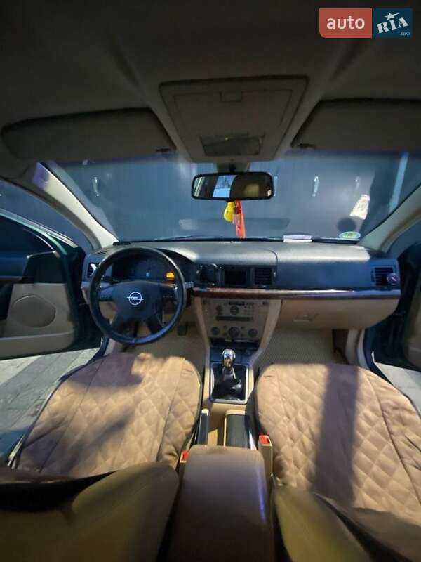 Седан Opel Vectra 2002 в Самборі