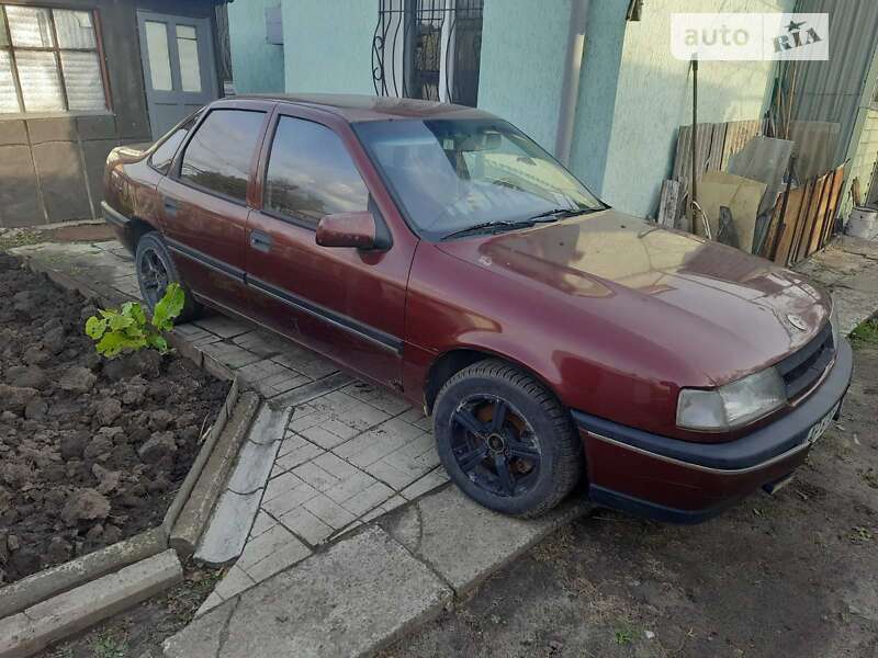 Седан Opel Vectra 1992 в Новомосковске