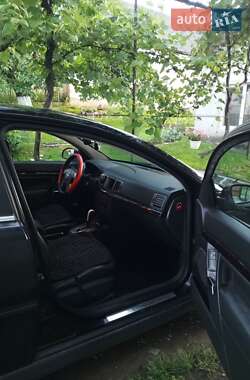 Універсал Opel Vectra 2004 в Ужгороді