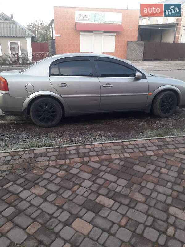Седан Opel Vectra 2003 в Доманевке