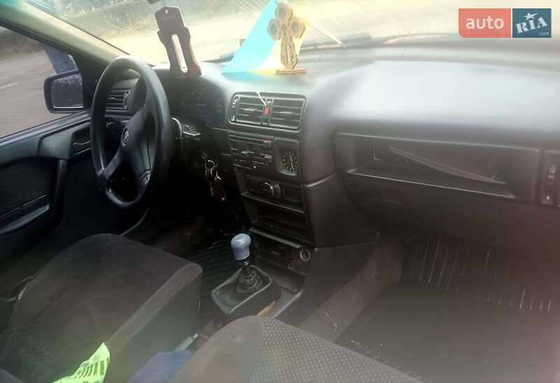 Седан Opel Vectra 1993 в Шаргороді
