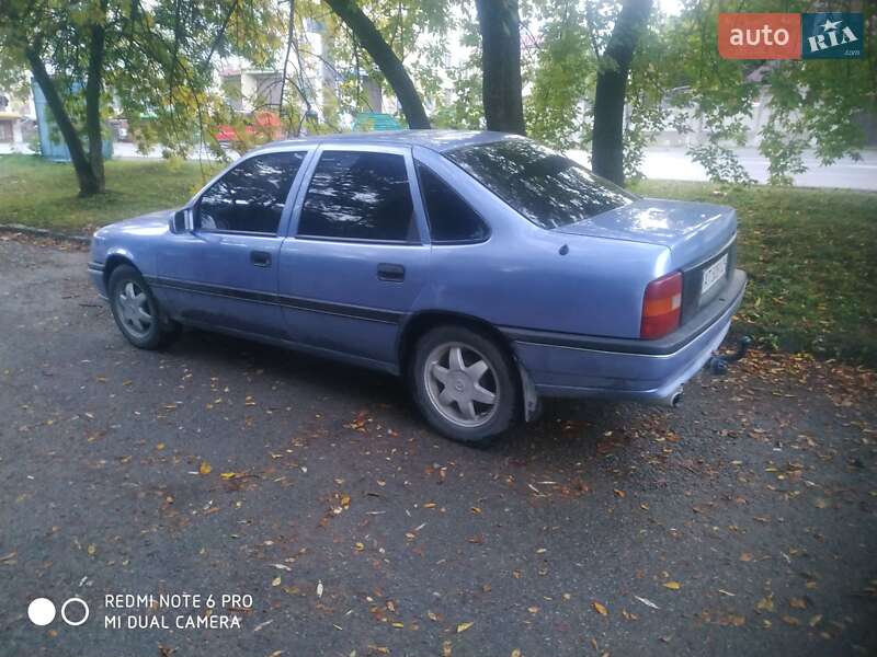 Седан Opel Vectra 1991 в Ивано-Франковске