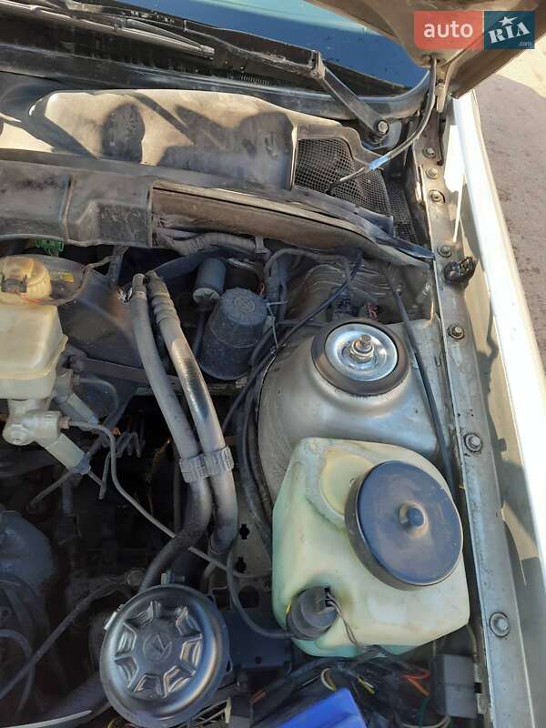 Седан Opel Vectra 1992 в Киеве