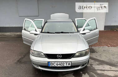Седан Opel Vectra 1999 в Львові