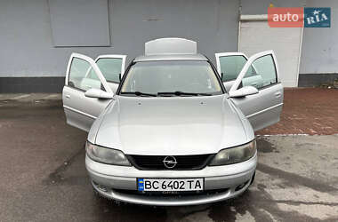 Седан Opel Vectra 1999 в Львове