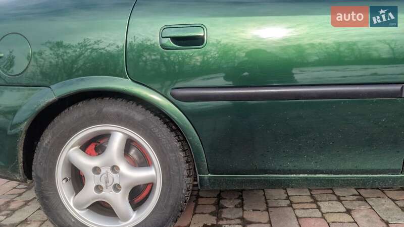 Седан Opel Vectra 1996 в Полтаві