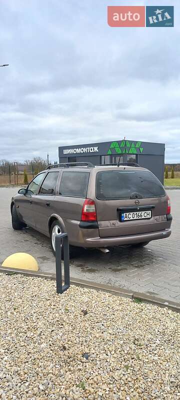 Універсал Opel Vectra 1997 в Луцьку