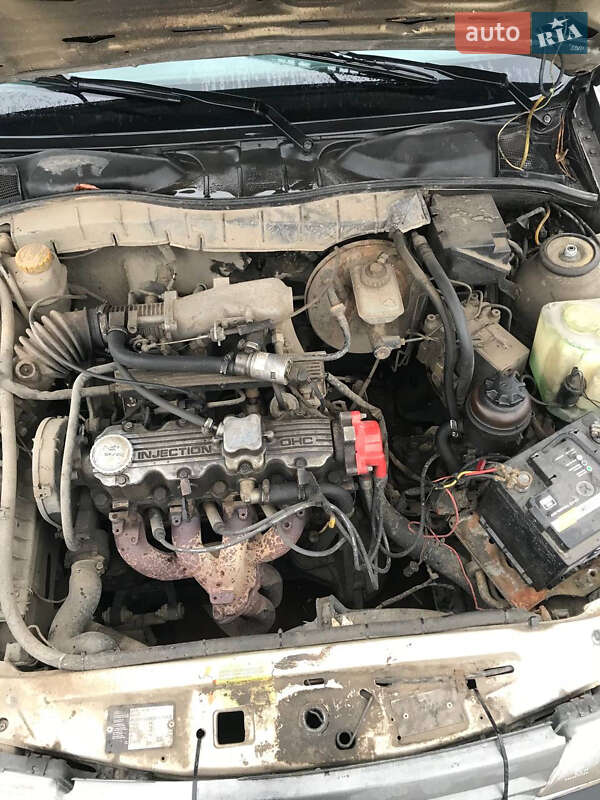Седан Opel Vectra 1989 в Яворове