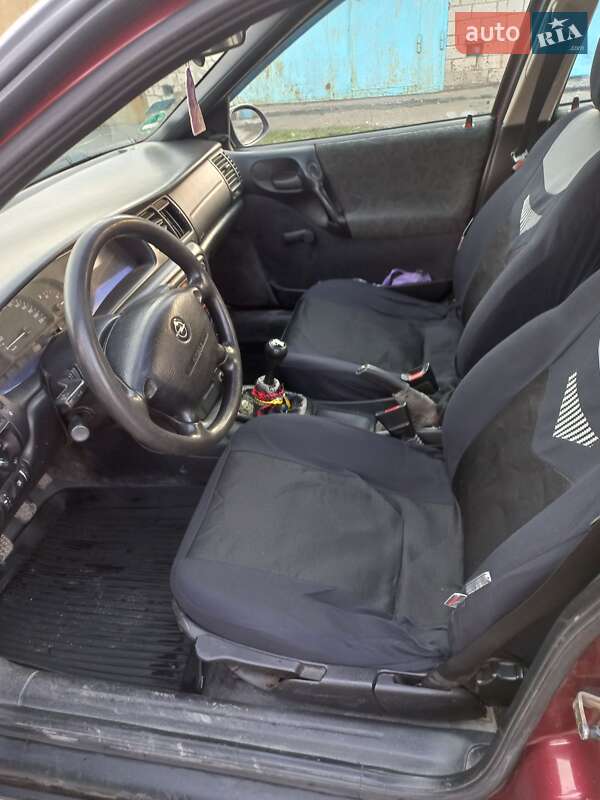 Седан Opel Vectra 1998 в Южноукраинске
