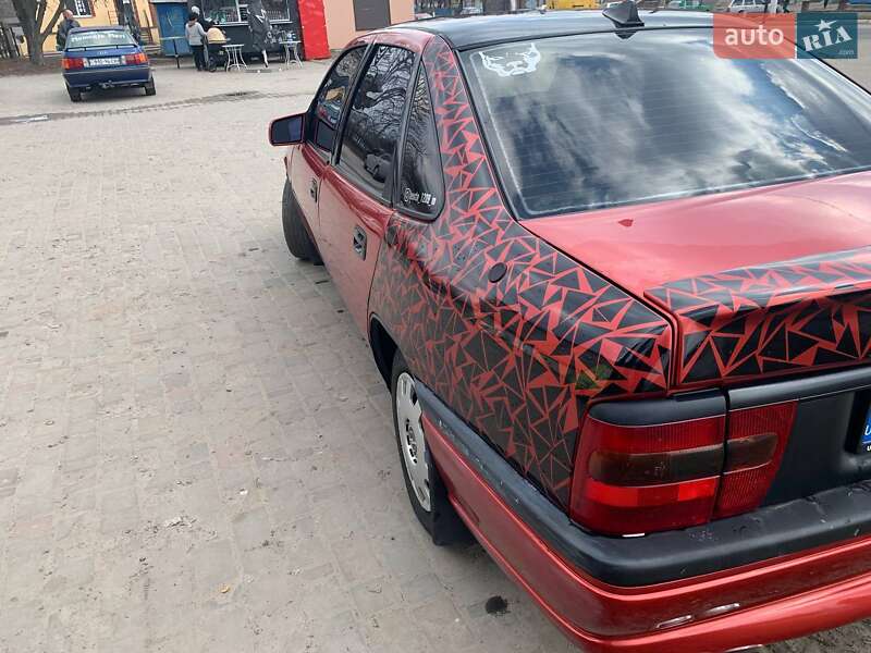 Седан Opel Vectra 1991 в Чорнухах