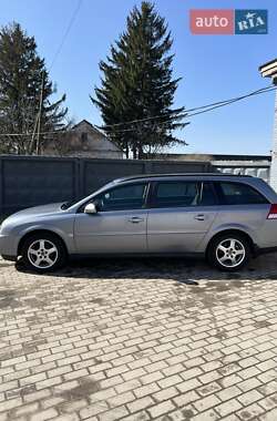 Універсал Opel Vectra 2004 в Радехові