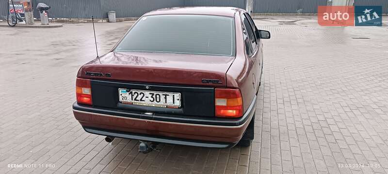 Седан Opel Vectra 1989 в Тернополе