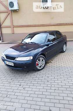 Седан Opel Vectra 1999 в Шепетівці