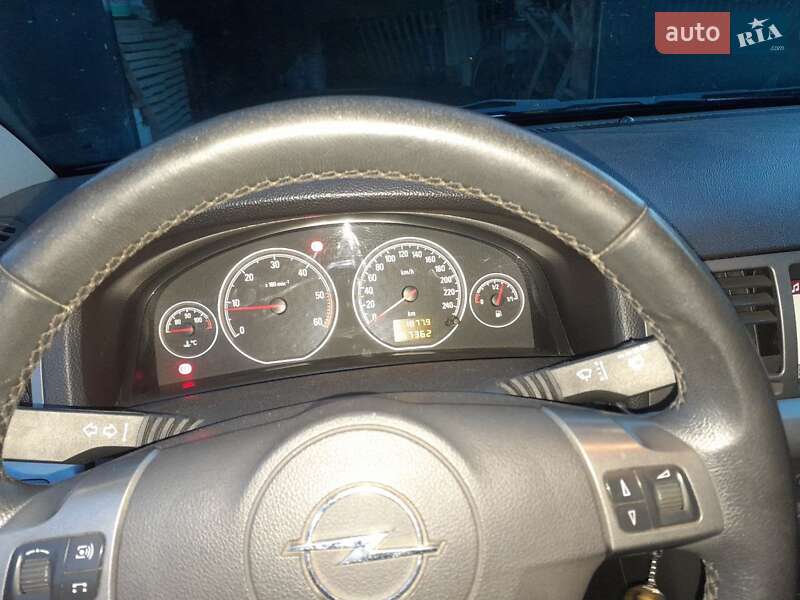 Універсал Opel Vectra 2008 в Калуші