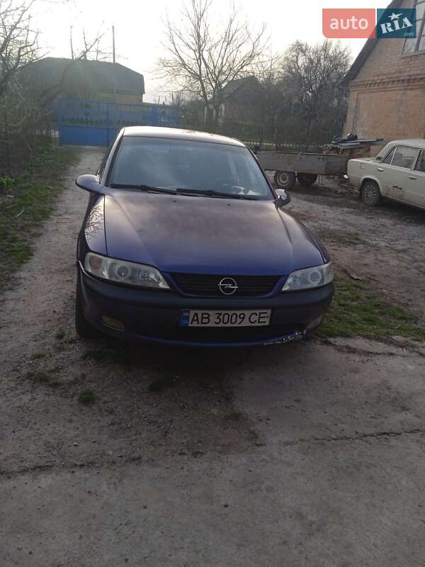 Седан Opel Vectra 1997 в Кропивницькому