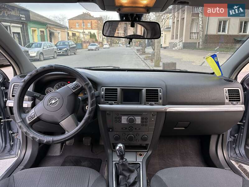 Седан Opel Vectra 2006 в Виннице